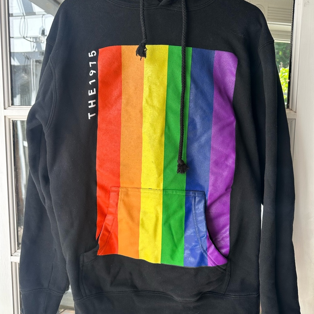 The 1975 Rock Band Concert‎ Tour Black Sweater with Rainbow Design